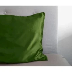 Beauty Skin Care Green glanssatijn Kussensloop